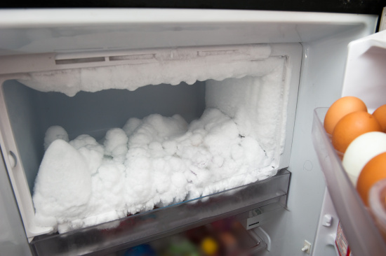 Quanto spesso scongelare un congelatore ad incasso?